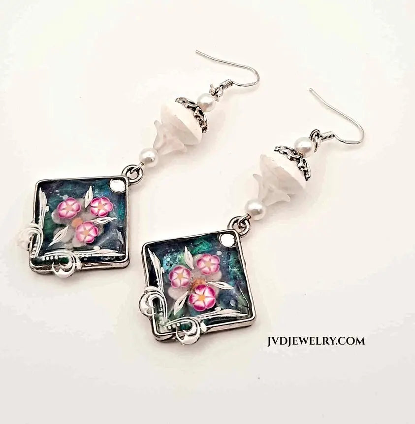 Handcrafted white flower earrings