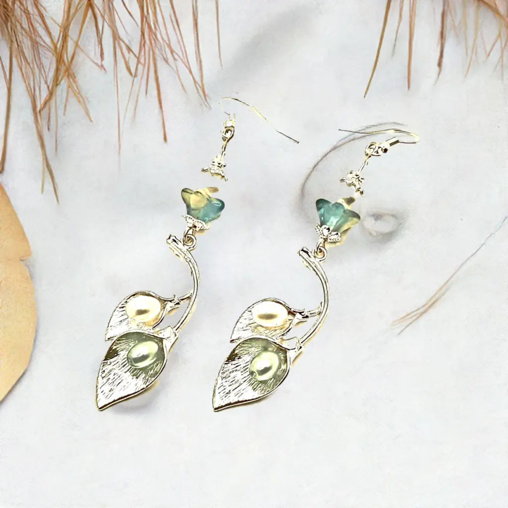 Shiny silvery Cala Lily Czech earrings
