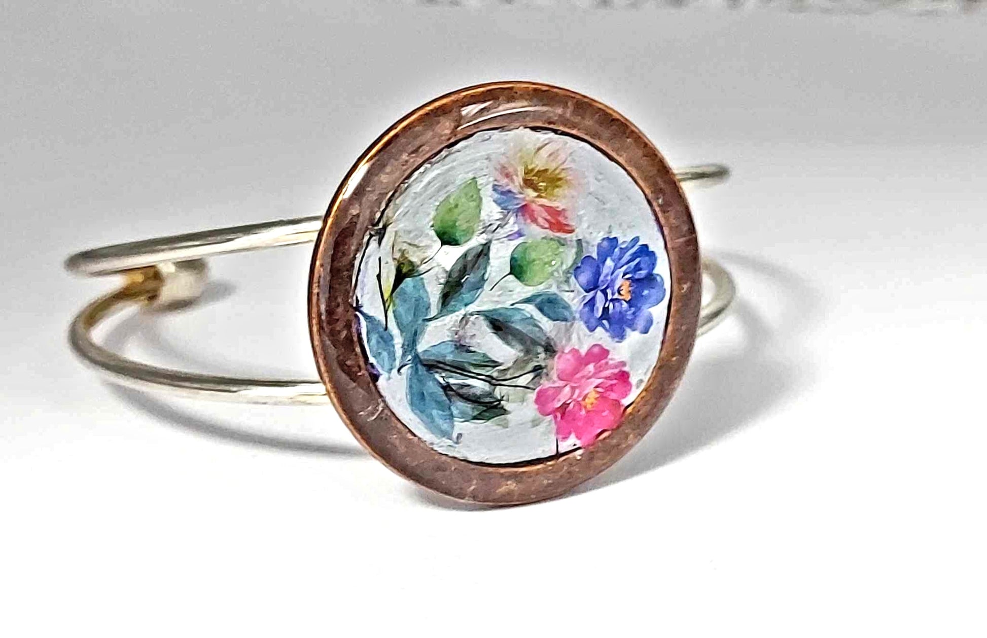 Resin adjustable flower Bracelet