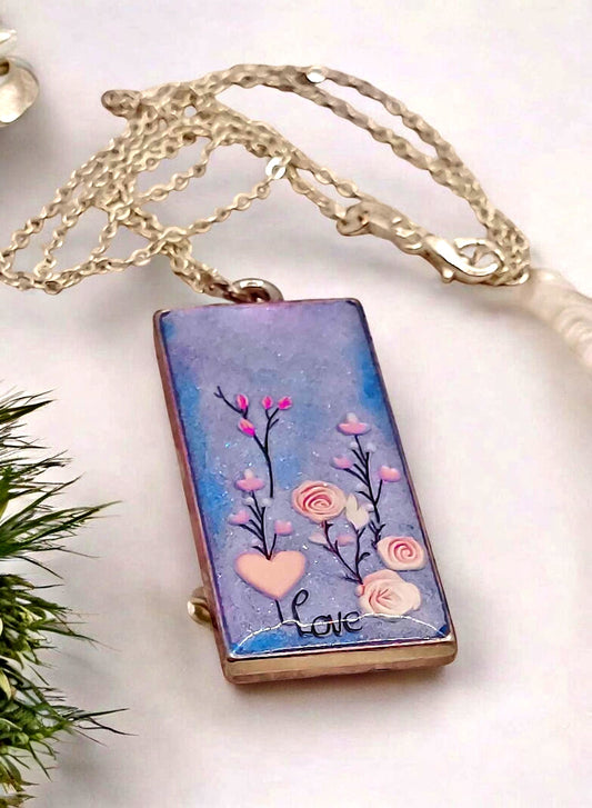 Handcrafted by JVd flower pendant Resin Necklace accesspories