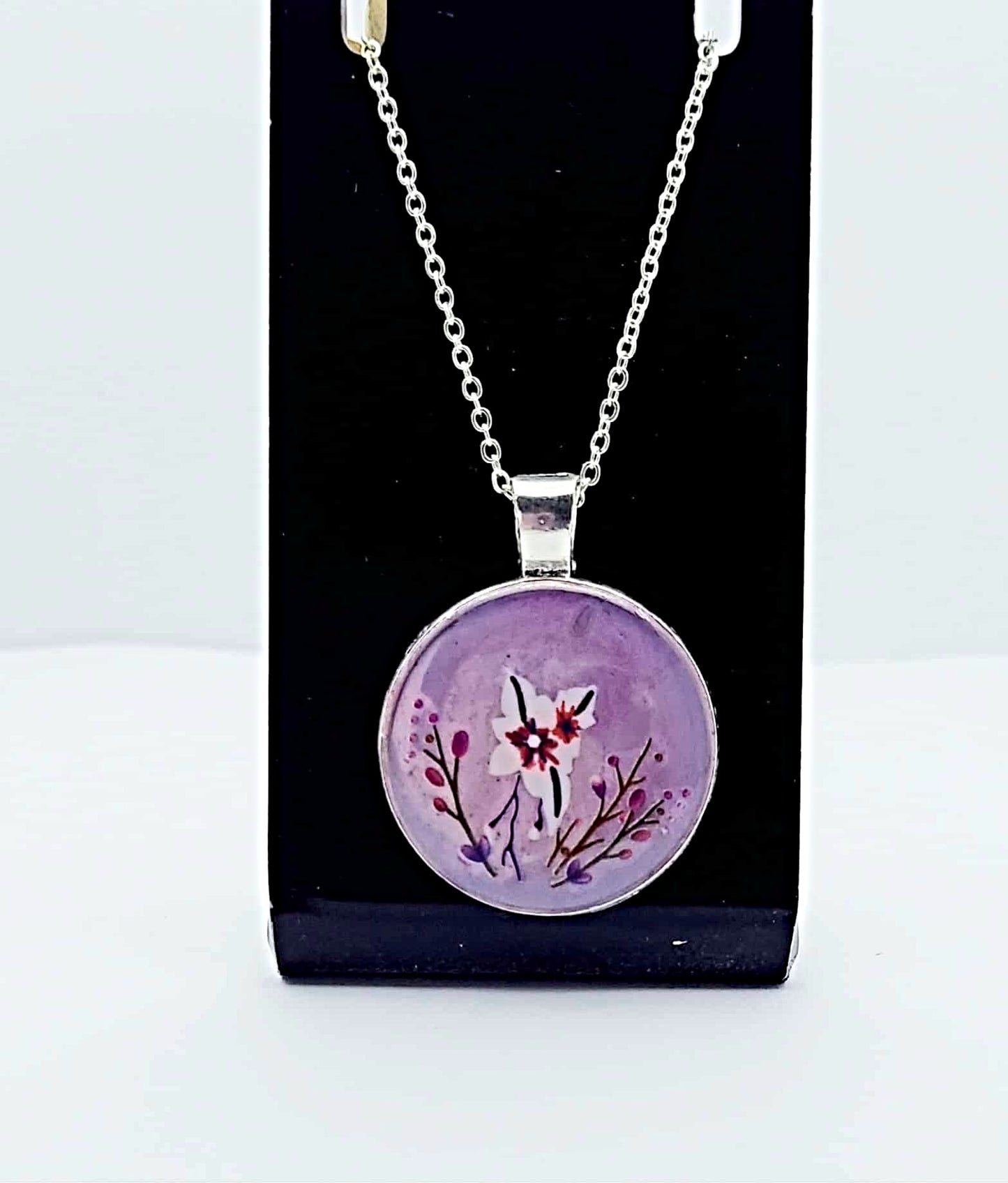 Flower 17" chain Necklace