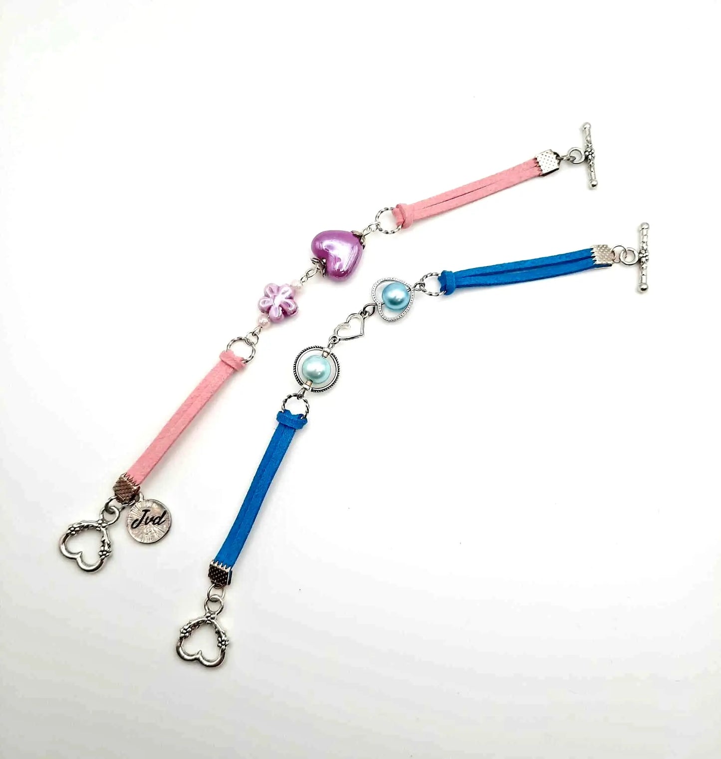 Blue faux suede glass pearl silver heart bracelet