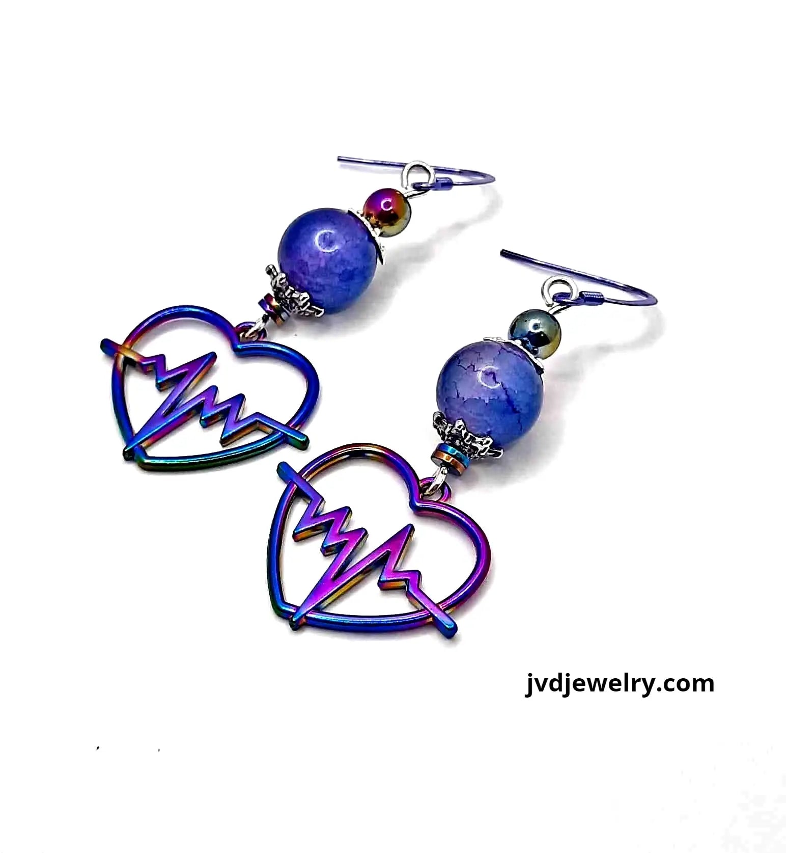 Heartbeat ion plating earrings blue/purple beads