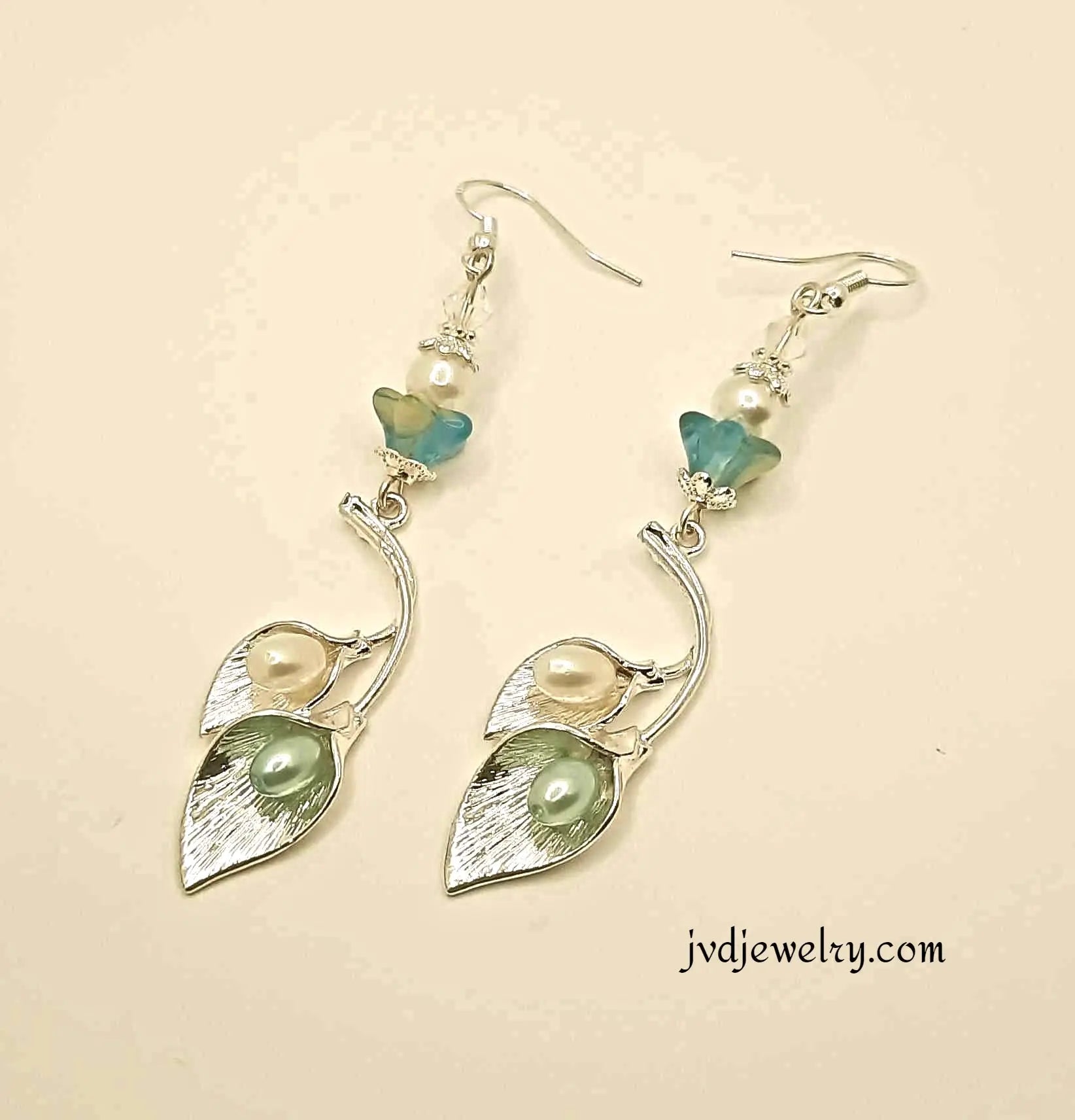 Shiny silvery Cala Lily Czech earrings
