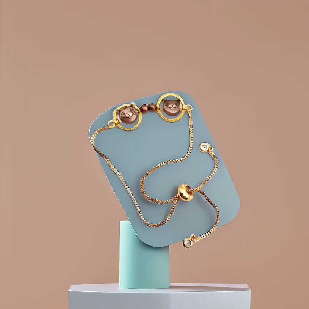 Adjustable gold bracelet