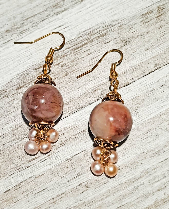 Short Freshwater pearl Earrings