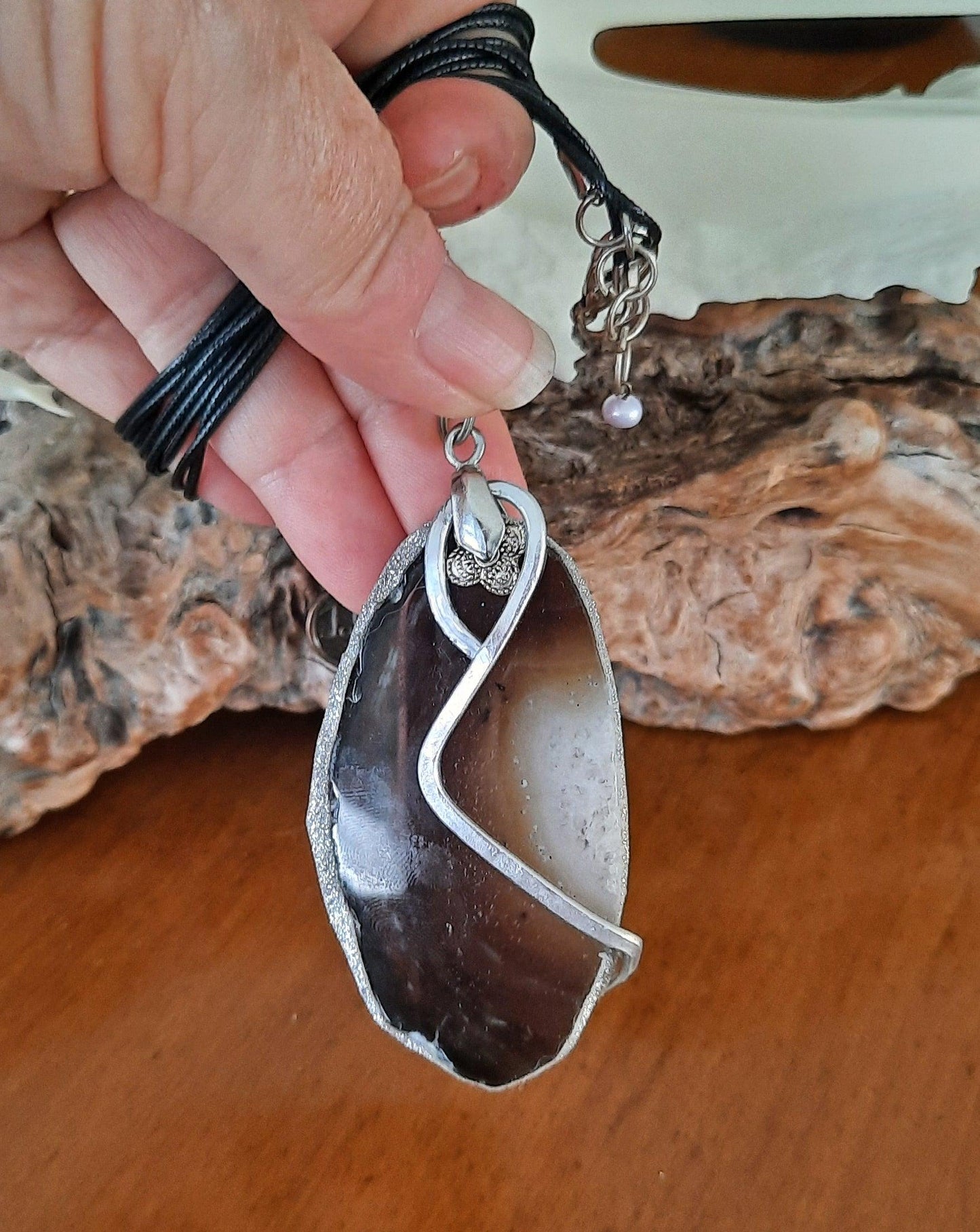 Agathe pendant necklace
