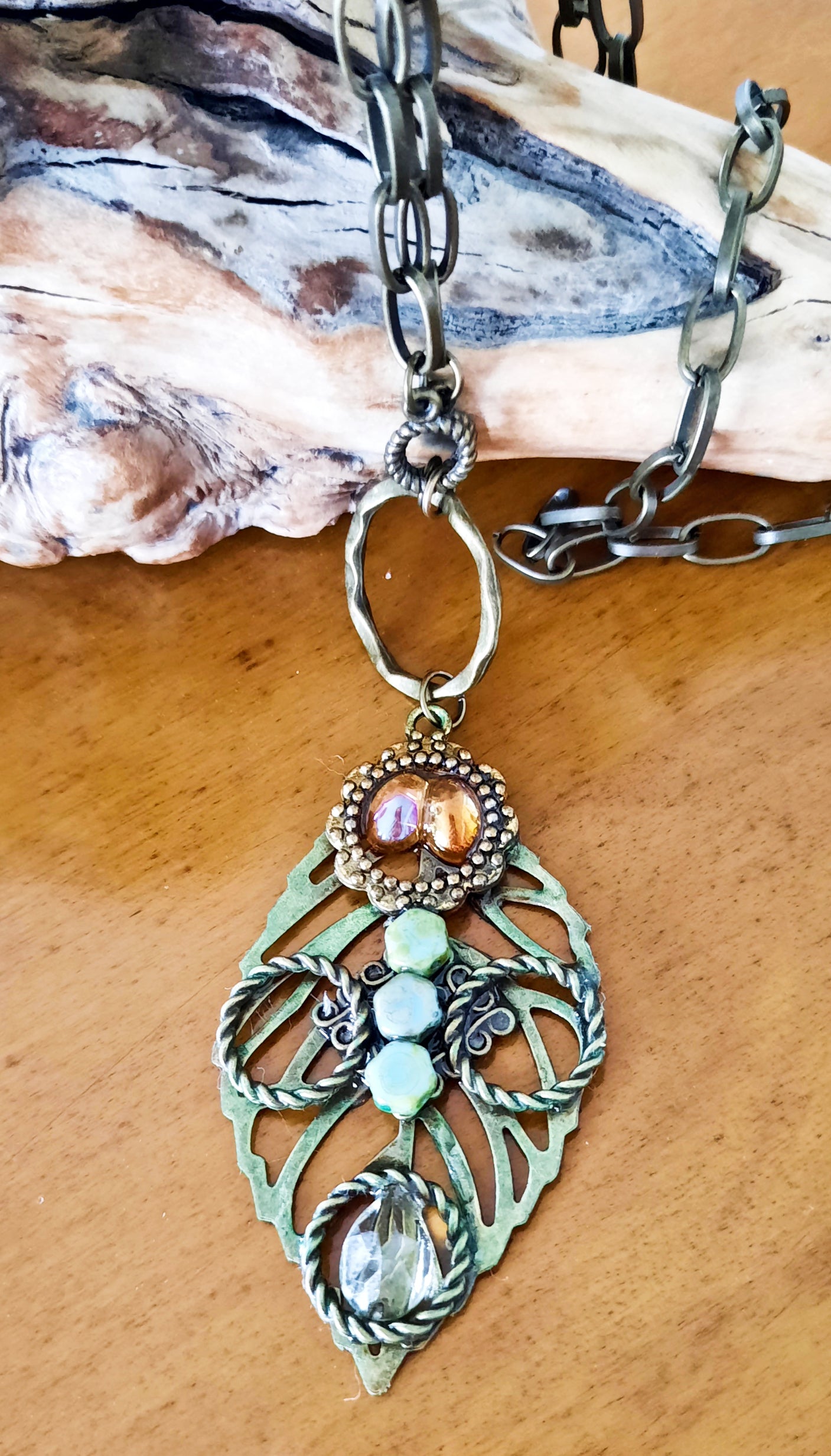 Boho style leaf necklace