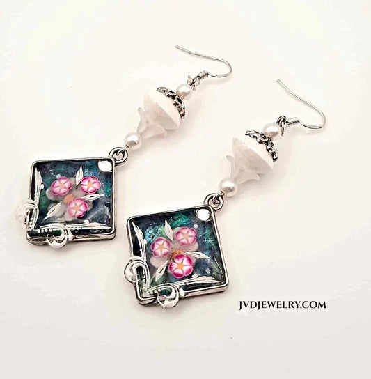 Handcrafted white flower earrings - Image #1