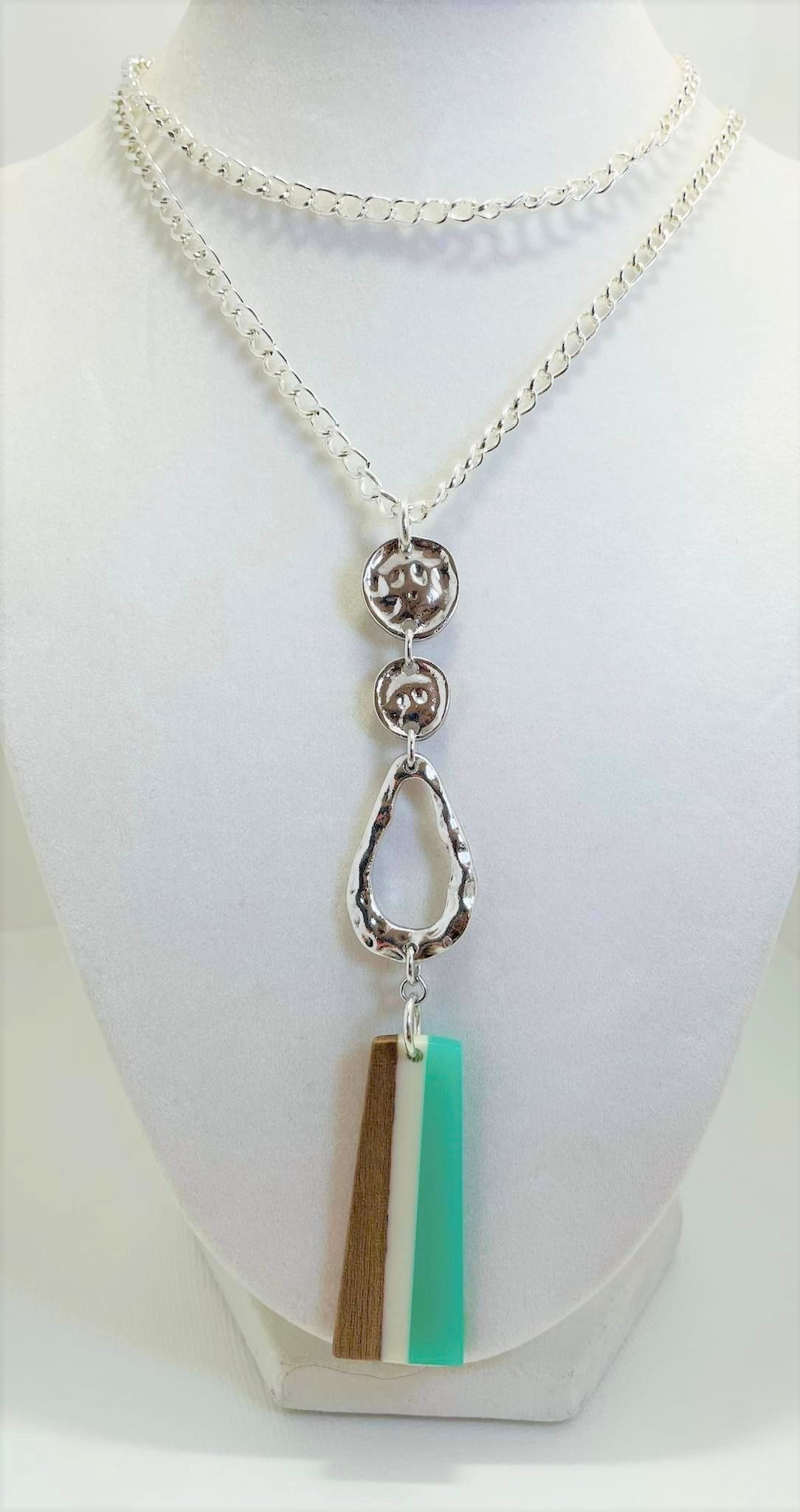 Silver Necklace handcrafted by Linda