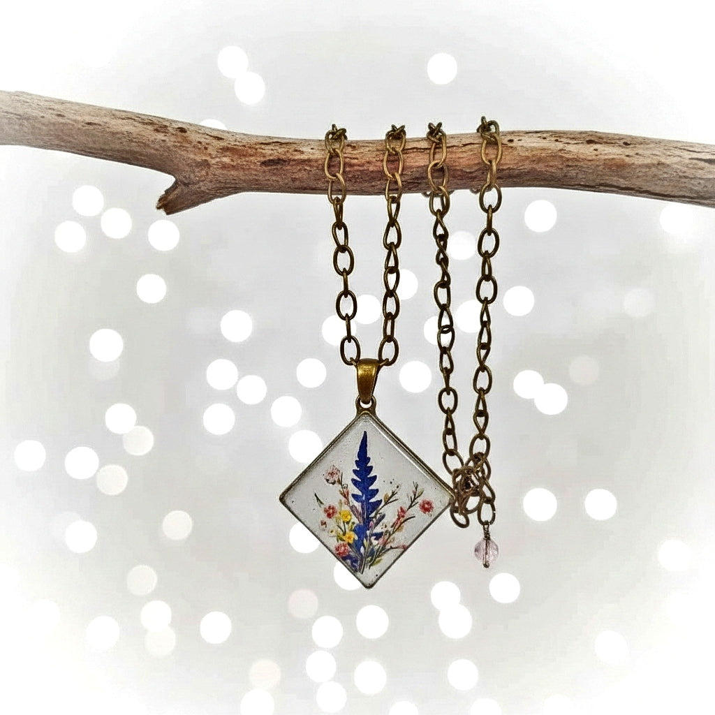 Resin Flower Necklace bronze chain women