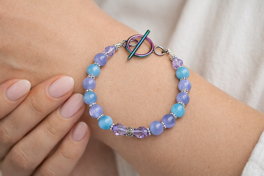 Cat Eye & Crystal Bracelet – Ion-Plated Toggle Clasp