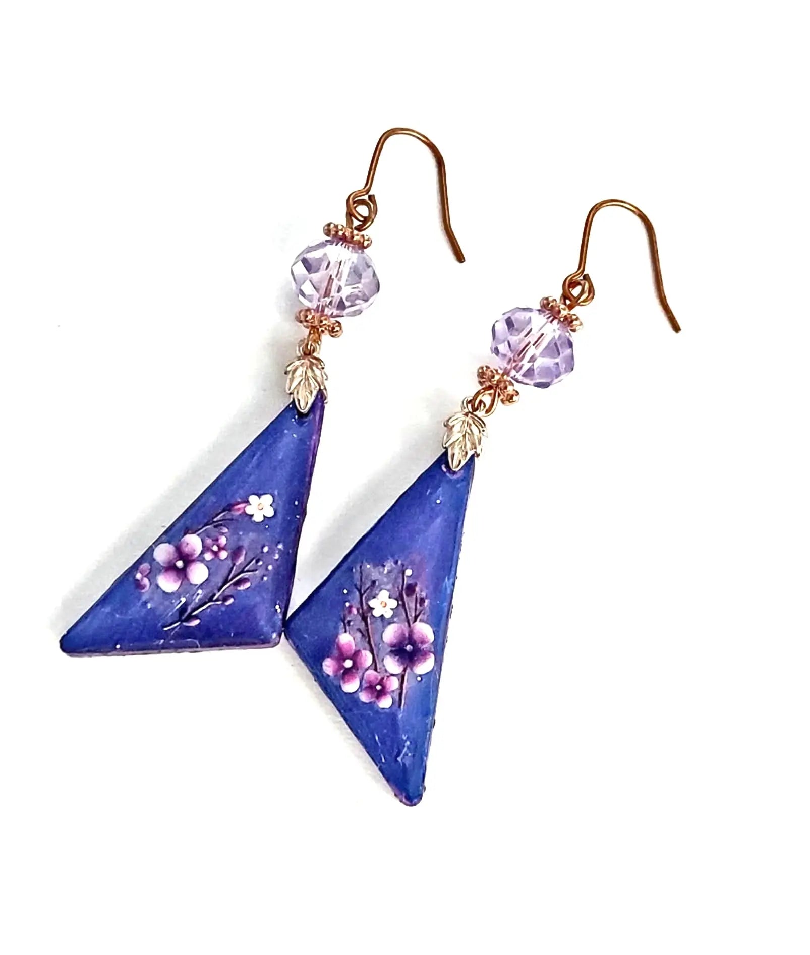 2.5inches Flowers Resincrete Earrings Purple