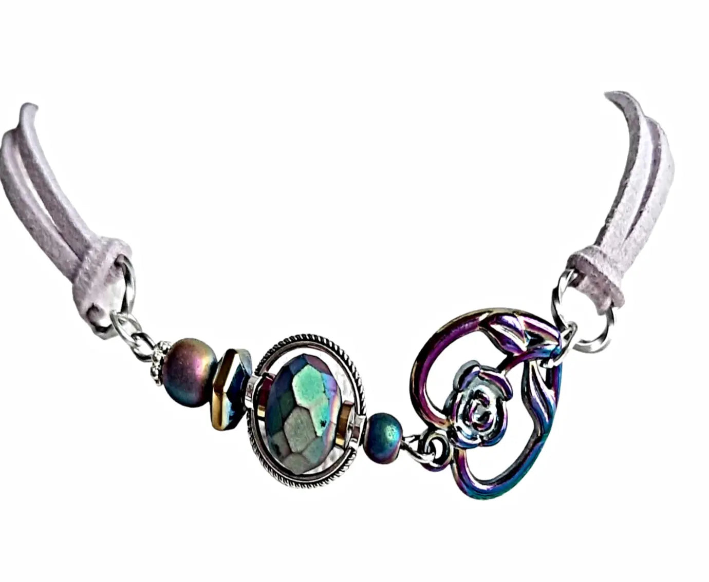Light purple faux suede rainbow heart bracelet - Image #1