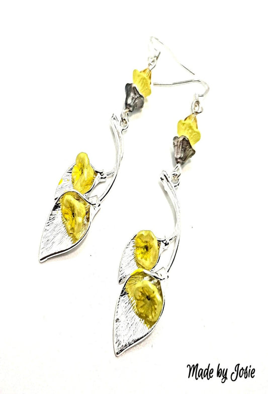 Cala Lily silver-plated earrings sterling ear hooks light yellow Czech beads